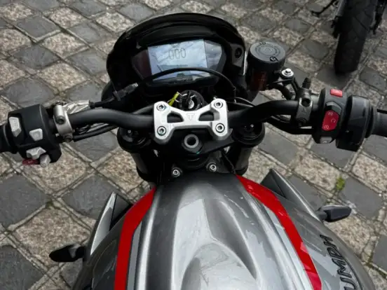 TRIUMPH-STREET TRIPLE 765 RS TRIUMPH-STREET TRIPLE 765 RS-2020