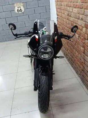 TRIUMPH-THRUXTON 400 TRIUMPH-THRUXTON 400-2026