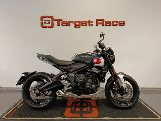 TRIUMPH TRIDENT 660 TRIPLE TRIBUTE EDITION 