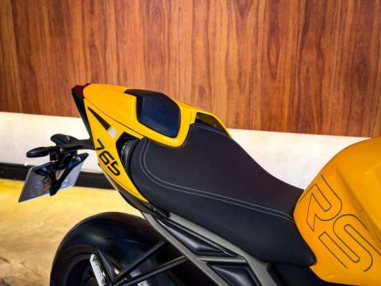 TRIUMPH-STREET TRIPLE RS ABS TRIUMPH-STREET TRIPLE RS ABS-2026