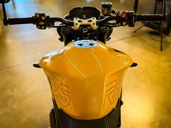 TRIUMPH-STREET TRIPLE RS ABS TRIUMPH-STREET TRIPLE RS ABS-2026