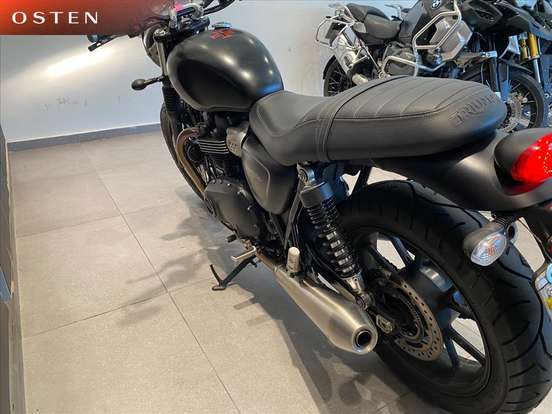 TRIUMPH-STREET TWIN-2018