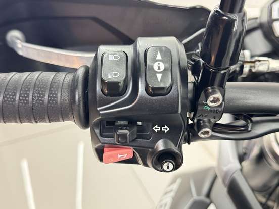 TRIUMPH-TIGER 800 XCX TRIUMPH-TIGER 800 XCX-2017
