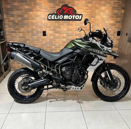 TRIUMPH TIGER 800 XCX 