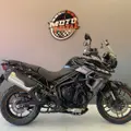 TRIUMPH TIGER 800 XR TRIUMPH TIGER 800 XR