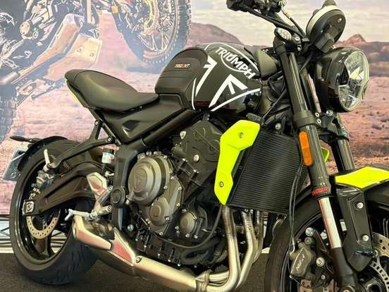 TRIUMPH-TRIDENT 660-2024
