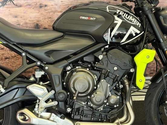 TRIUMPH-TRIDENT 660 TRIUMPH-TRIDENT 660-2023
