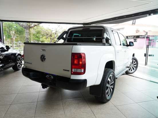 VOLKSWAGEN-AMAROK-2.0 COMFORTLINE 4X4 CD 16V TURBO INTERCOOLER DIESEL 4P AUTOMÁTICO VOLKSWAGEN-AMAROK-2019