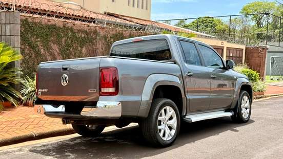VOLKSWAGEN-AMAROK-2.0 HIGHLINE 4X4 CD 16V TURBO INTERCOOLER DIESEL 4P AUTOMÁTICO VOLKSWAGEN-AMAROK-2019