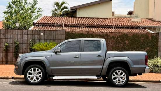 VOLKSWAGEN-AMAROK-2.0 HIGHLINE 4X4 CD 16V TURBO INTERCOOLER DIESEL 4P AUTOMÁTICO VOLKSWAGEN-AMAROK-2019
