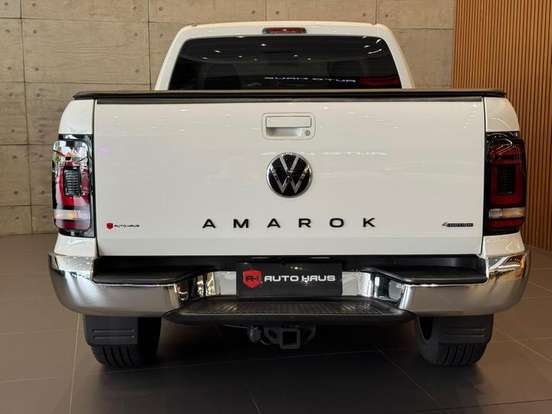 VOLKSWAGEN-AMAROK-2018