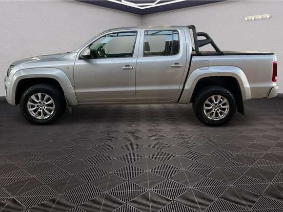 VOLKSWAGEN-AMAROK-2.0 TRENDLINE 4X4 CD 16V TURBO INTERCOOLER DIESEL 4P AUTOMÁTICO VOLKSWAGEN-AMAROK-2018