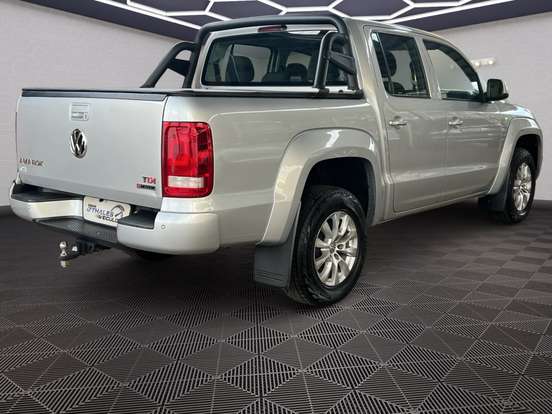 VOLKSWAGEN-AMAROK-2.0 TRENDLINE 4X4 CD 16V TURBO INTERCOOLER DIESEL 4P AUTOMÁTICO VOLKSWAGEN-AMAROK-2018