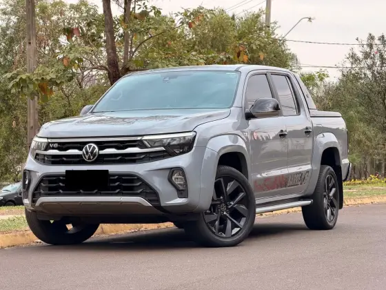 VOLKSWAGEN AMAROK 3.0 V6 TDI DIESEL BARRETOS 70 ANOS CD 4MOTION AUTOMÁTICO