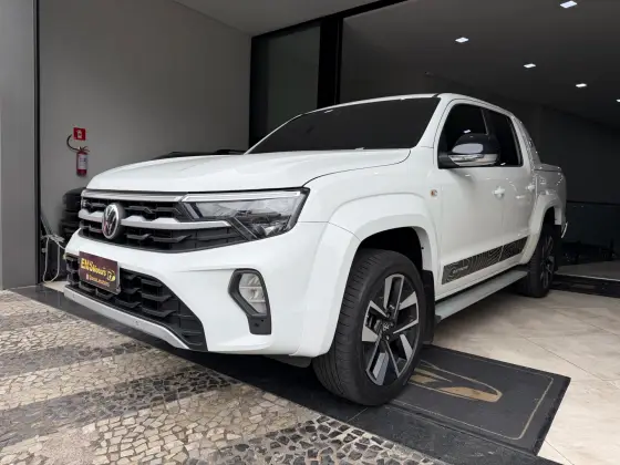 VOLKSWAGEN AMAROK 3.0 V6 TDI DIESEL EXTREME CD 4MOTION AUTOMÁTICO
