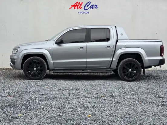 VOLKSWAGEN-AMAROK-3.0 V6 TDI DIESEL HIGHLINE EXTREME CD 4MOTION AUTOMÁTICO VOLKSWAGEN-AMAROK-2024