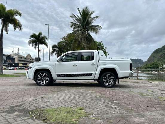 VOLKSWAGEN-AMAROK-3.0 V6 TDI DIESEL EXTREME CD 4MOTION AUTOMÁTICO VOLKSWAGEN-AMAROK-2024