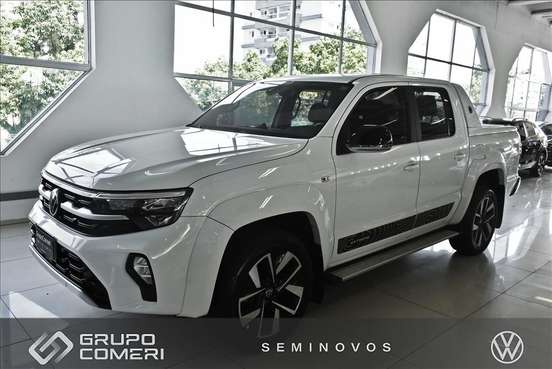 VOLKSWAGEN-AMAROK-2024