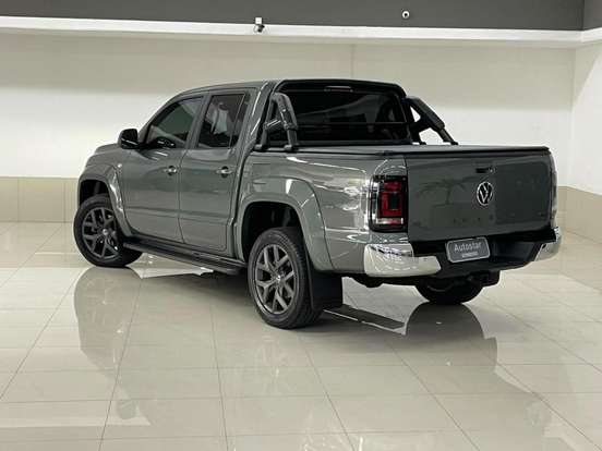 VOLKSWAGEN-AMAROK-3.0 V6 TDI DIESEL HIGHLINE CD 4MOTION AUTOMÁTICO VOLKSWAGEN-AMAROK-2025