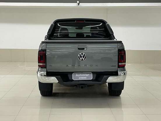 VOLKSWAGEN-AMAROK-3.0 V6 TDI DIESEL HIGHLINE CD 4MOTION AUTOMÁTICO VOLKSWAGEN-AMAROK-2025