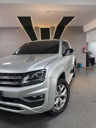 VOLKSWAGEN-AMAROK-2019