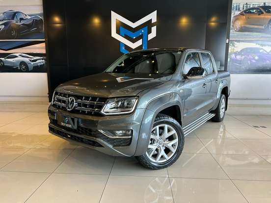 VOLKSWAGEN-AMAROK-2021