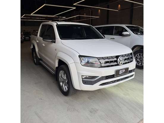 VOLKSWAGEN-AMAROK-2019