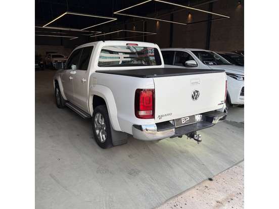 VOLKSWAGEN-AMAROK-2019
