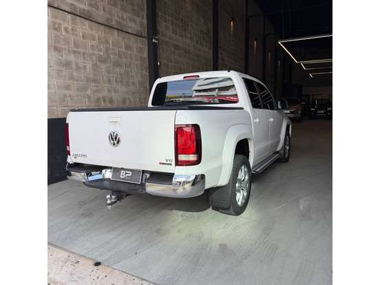 VOLKSWAGEN-AMAROK-2019