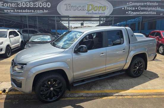 VOLKSWAGEN-AMAROK-2022