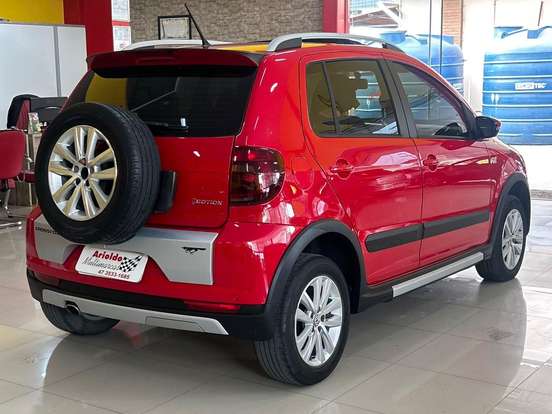 VOLKSWAGEN-CROSSFOX-1.6 MI FLEX 8V 4P MANUAL VOLKSWAGEN-CROSSFOX-2012