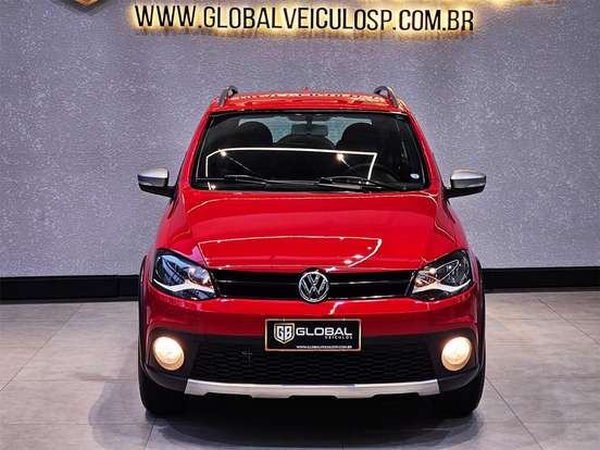 VOLKSWAGEN-CROSSFOX-2012