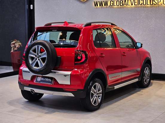VOLKSWAGEN-CROSSFOX-1.6 MI FLEX 8V 4P MANUAL VOLKSWAGEN-CROSSFOX-2012