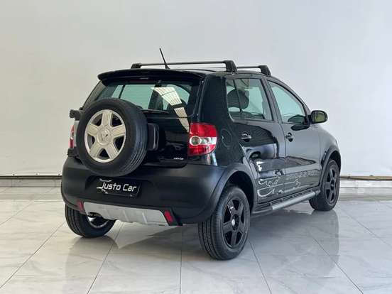 VOLKSWAGEN-CROSSFOX-2008