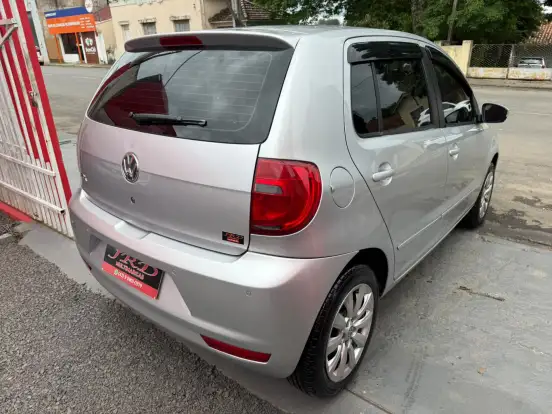 VOLKSWAGEN-FOX-1.0 MI 8V FLEX 4P MANUAL VOLKSWAGEN-FOX-2013