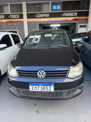 VOLKSWAGEN-FOX-2010