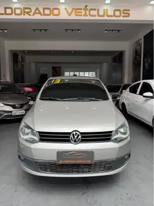 VOLKSWAGEN-FOX-2012