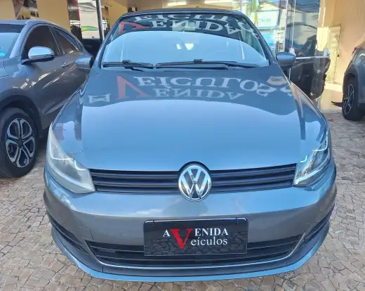 VOLKSWAGEN-FOX-2016