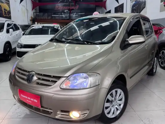 VOLKSWAGEN-FOX-1.6 MI PLUS 8V FLEX 2P MANUAL VOLKSWAGEN-FOX-2004