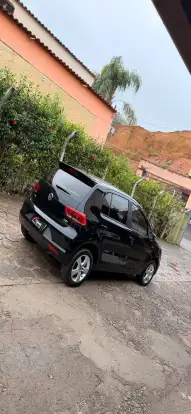 VOLKSWAGEN-FOX-2015