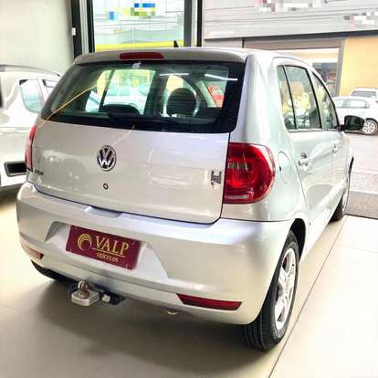 VOLKSWAGEN-FOX-2012