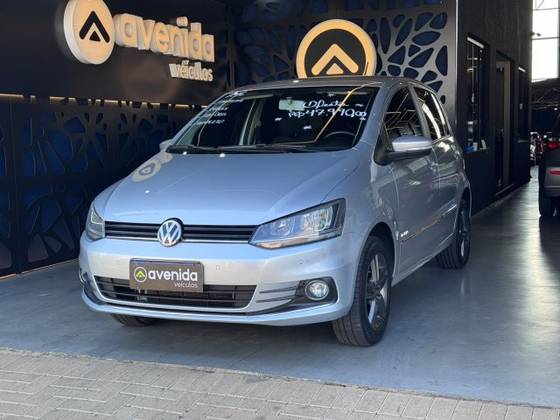 VOLKSWAGEN FOX 1.6 MSI HIGHLINE 16V FLEX 4P MANUAL