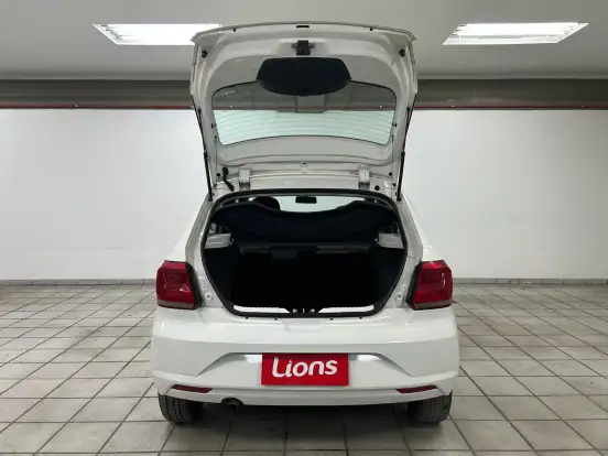 VOLKSWAGEN-GOL-2022