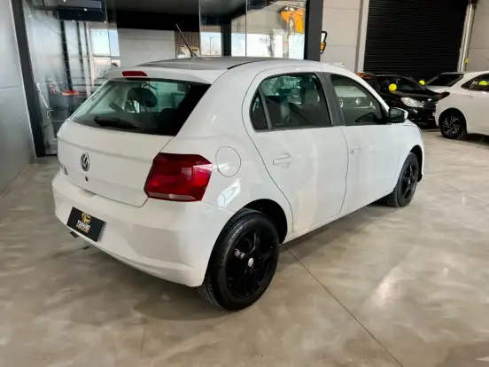 VOLKSWAGEN-GOL-1.0 12V MPI TOTALFLEX 4P MANUAL VOLKSWAGEN-GOL-2021