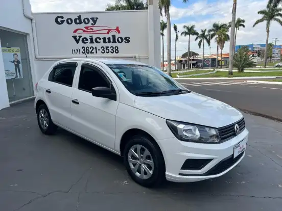 VOLKSWAGEN-GOL-2022