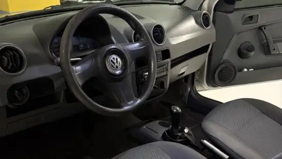VOLKSWAGEN-GOL-2013
