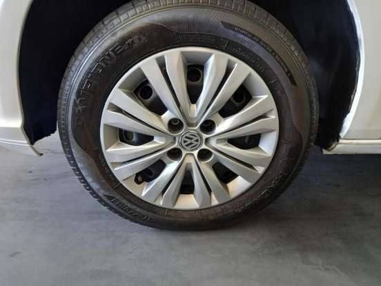 VOLKSWAGEN-GOL-2022