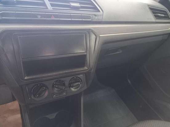 VOLKSWAGEN-GOL-2022