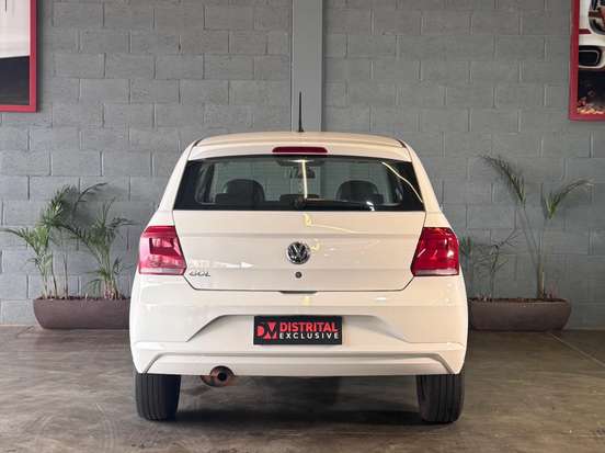 VOLKSWAGEN-GOL-2020