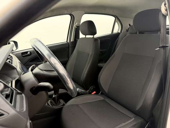VOLKSWAGEN-GOL-2022